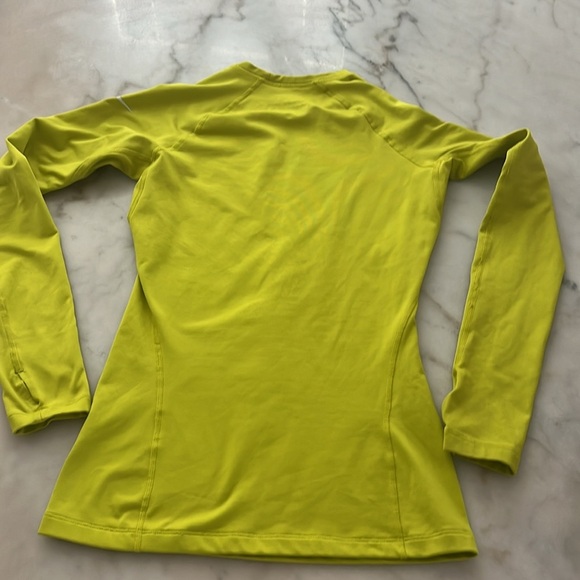 Nike therma fit brigth yellow volt long sleeve top Sz Small women's - Picture 11 of 12